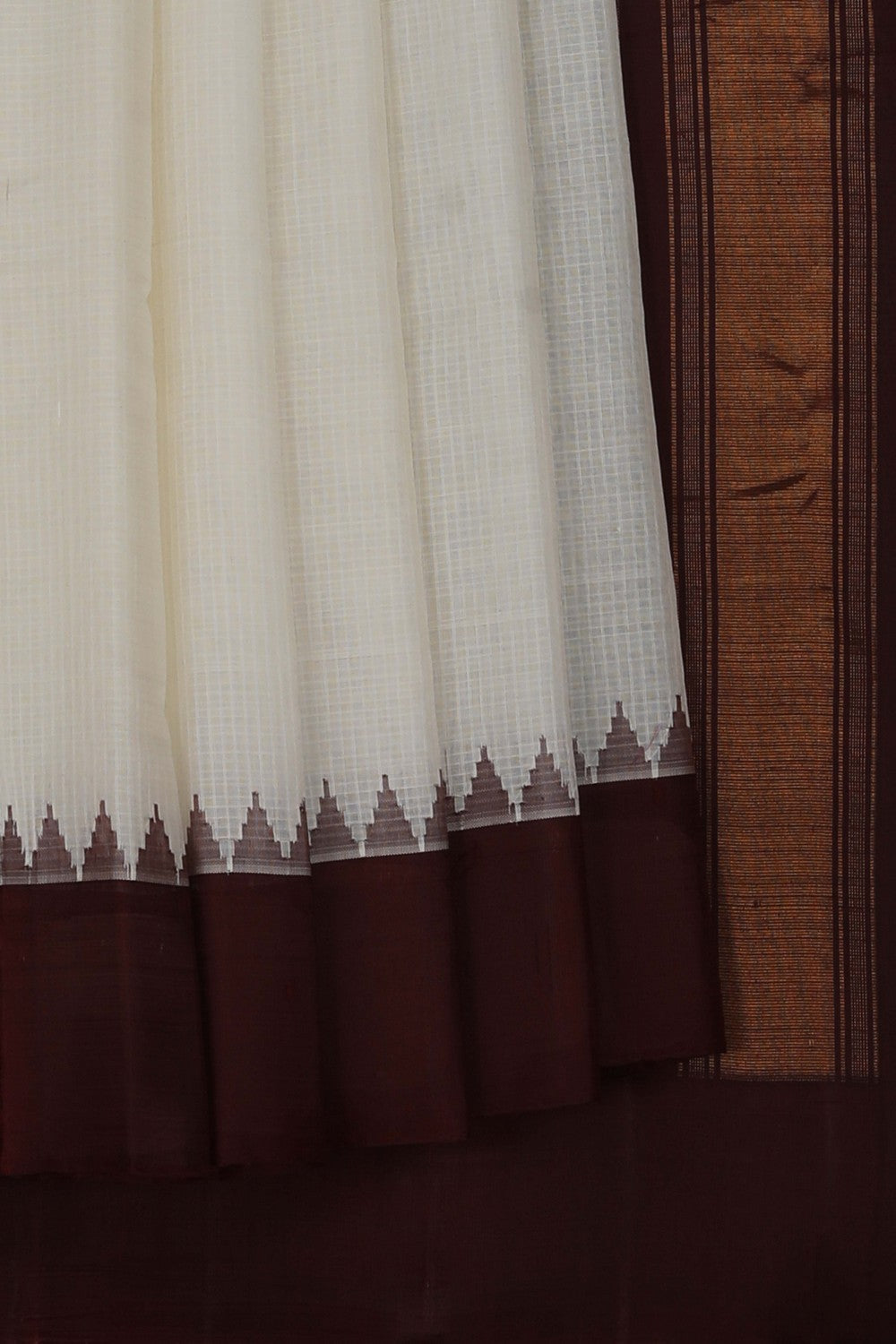 Image of Gadwal Cotton Off-White Saree